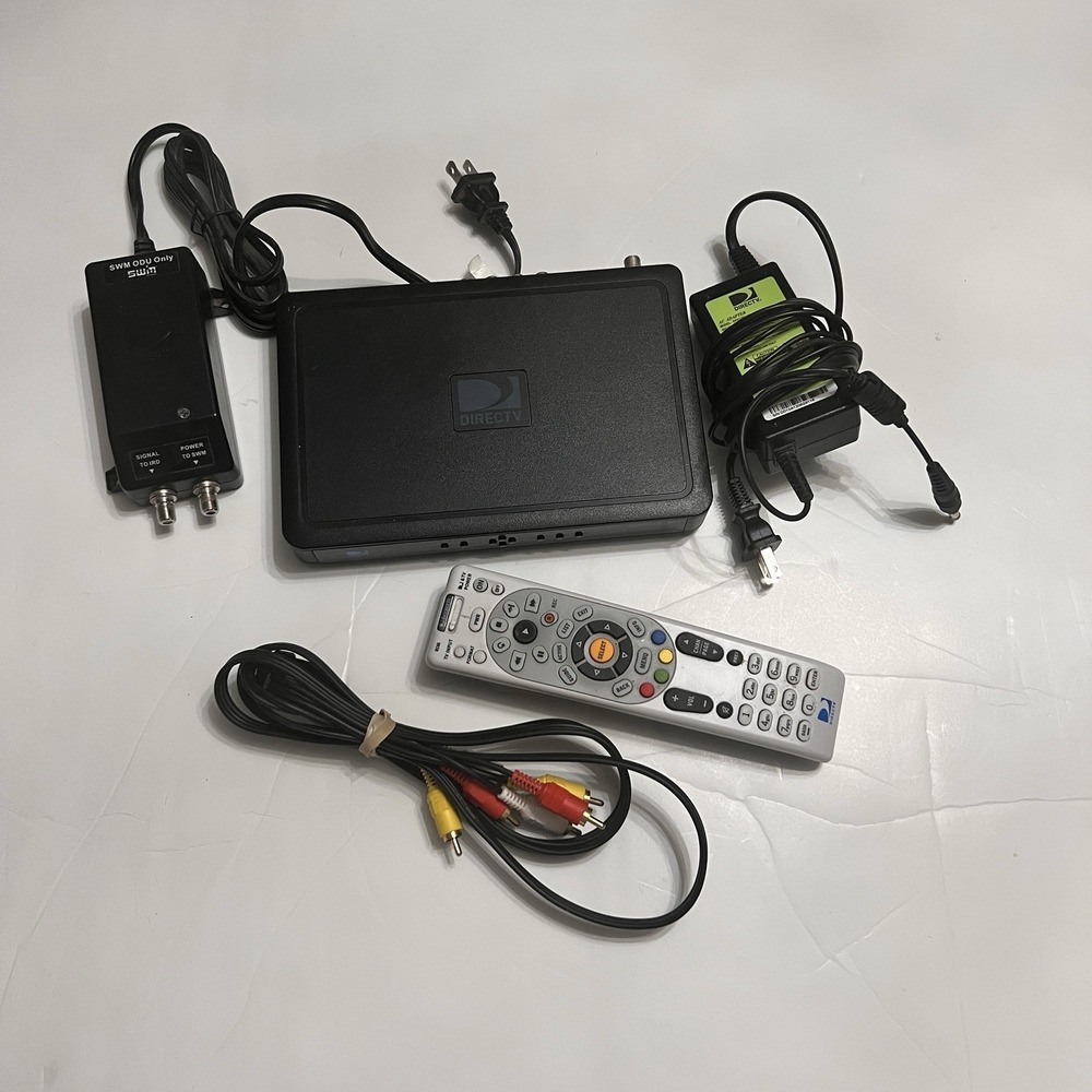 DirectTV Receiver MODEL H25-700 W/ Remote, Power Cable, SWM Power Inserter